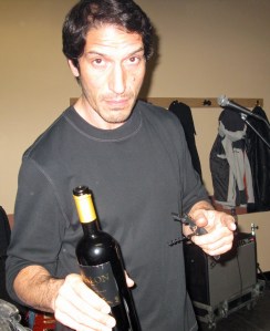 2008-10-11_alanwithwine