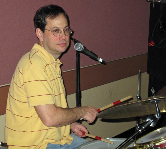2009-01-12_0809_larry-on-drums